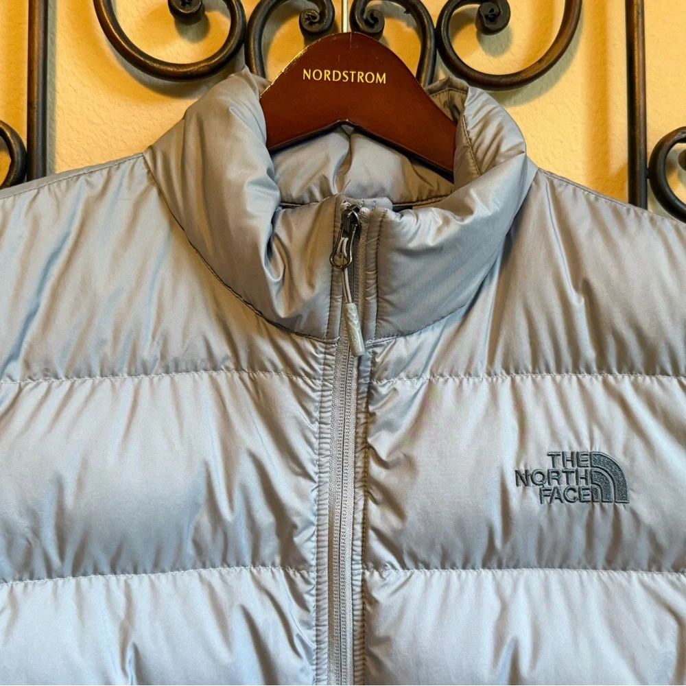 EUC The North Face 550 Puffer Vest - Picture 3 of 10